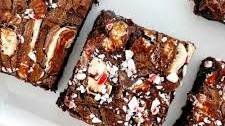 Peppermint Hot Chocolate Brownies