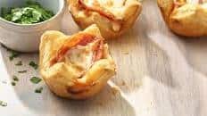 Pepperoni Pizza Puffs