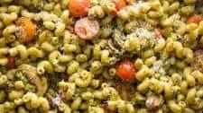 Pesto Cavatappi (Noodles and Company Copycat)