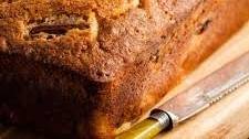 Rhubarb and ginger loaf cake