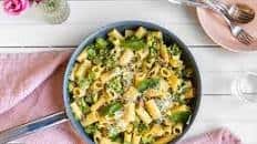 Rigatoni with broccoli and sausage