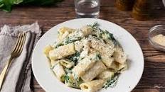 Rigatoni with Creamy Ricotta and Spinach (Rigatoni e Spinaci)