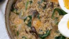 Savory Spinach, Cheddar & Mushroom Oatmeal