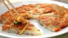 Simple potato pancake (Gamjajeon: 감자전)