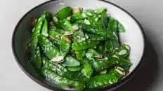 Simple Snow Peas With Butter and Lemon