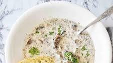 Slow Cooker Mushroom Soup