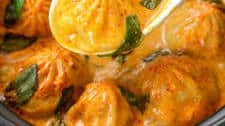 Soup Dumplings in Thai Red Curry Sauce