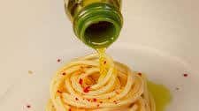 Spaghetti aglio, olio e peperoncino: la ricetta per non sbagliare