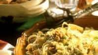 Spaghetti With Walnut Pesto