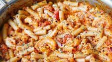 Spicy Shrimp Pasta in Garlic Tomato Cream Sauce