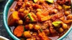 Spicy Slow Cooker Chickpea Chili (+ Instant Pot)