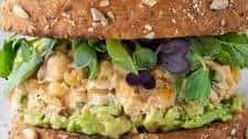 Spicy Vegan Chickpea Salad
