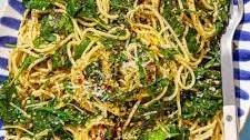 Spinach Pasta with Za’atar, Lemon, and Parsley