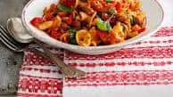 Tomato and Kidney Bean Pasta with Basil