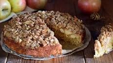 Torta di mele irlandese sbriciolata o irish apple crumble cake