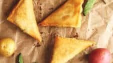 Two-Bite Vegetable Samosas