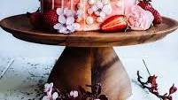Vanilla Bean And Strawberry Cake