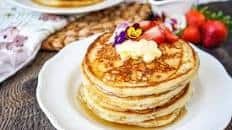 Vanilla Bean Buttermilk Pancakes