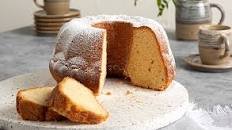 Vanilla yogurt Bundt cake