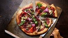 Vegetable pizza