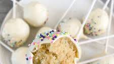 3 Ingredient Funfetti Cake Pops