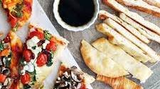 4-Ingredient Baked Flatbread (Plus Topping Ideas)