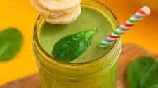 4-Ingredient Spinach Banana Smoothie