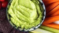 5-Minute Creamy Avocado & Greek Yogurt Dip