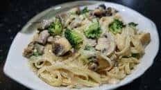 A bowl of abalone cream pasta that licks the plate!!