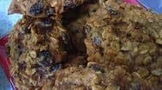 Addictive Oatmeal Molasses Cookies
