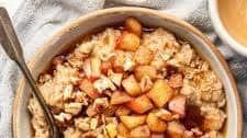 Apple Cinnamon Oatmeal