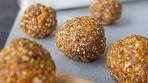 APRICOT ENERGY BALLS | LIGHT AND ZESTY