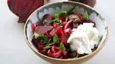 Beet salad with labneh