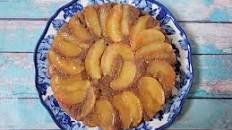 Caramel Apple Upside-Down Cake