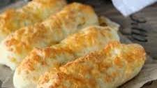 Cheesy Garlic Breadsticks