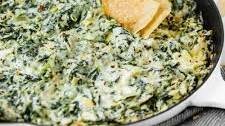 Cheesy Spinach Artichoke Dip