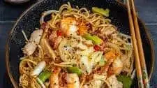 Chicken and Prawn Yaki Soba (Wagamama Copycat)