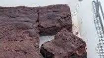 Chocolate and Prune Brownies