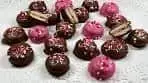 Chocolate Cherry-filled Vanilla Wafer Dips #cherrycookie