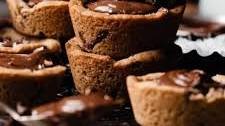 Chocolate Chip Cookie Cups (Nutella filled!)