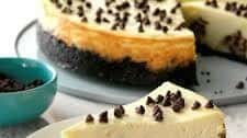 Chocolate Chip Cookie Dough Cheesecake