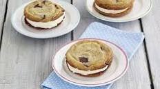 Chocolate-chip cookie ice-cream sandwiches