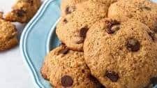 Chocolate Chip Quinoa Cookies