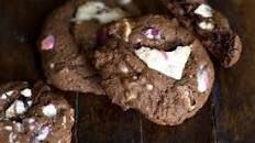 Chocolate Peppermint Bark Cookie