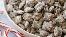 Chocolate Peppermint Chex Mix