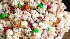 Christmas Crunch {White Chocolate Popcorn}