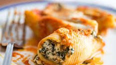 Classic Italian-American Stuffed Shells With Ricotta and Spinach Recipe