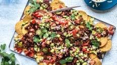 Classic nachos with savoury vegie mince
