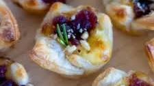 Cranberry Brie Bites