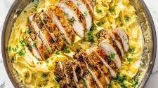 Creamy Chicken Alfredo Pasta